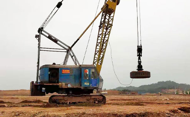 张家界强夯施工单点夯击能的确定与强夯地基处理范围