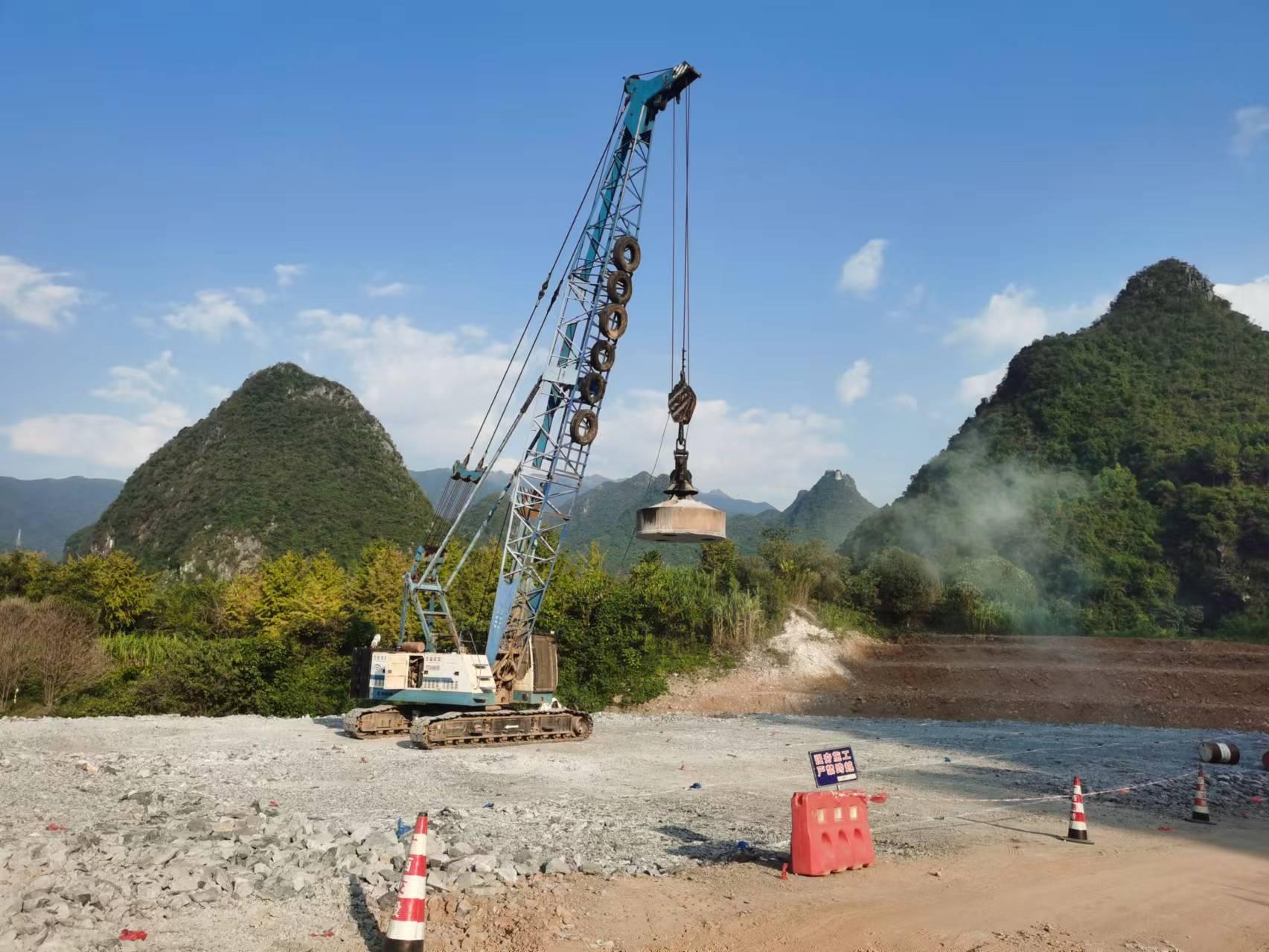 张家界强夯地基施工前期地面考察的环节