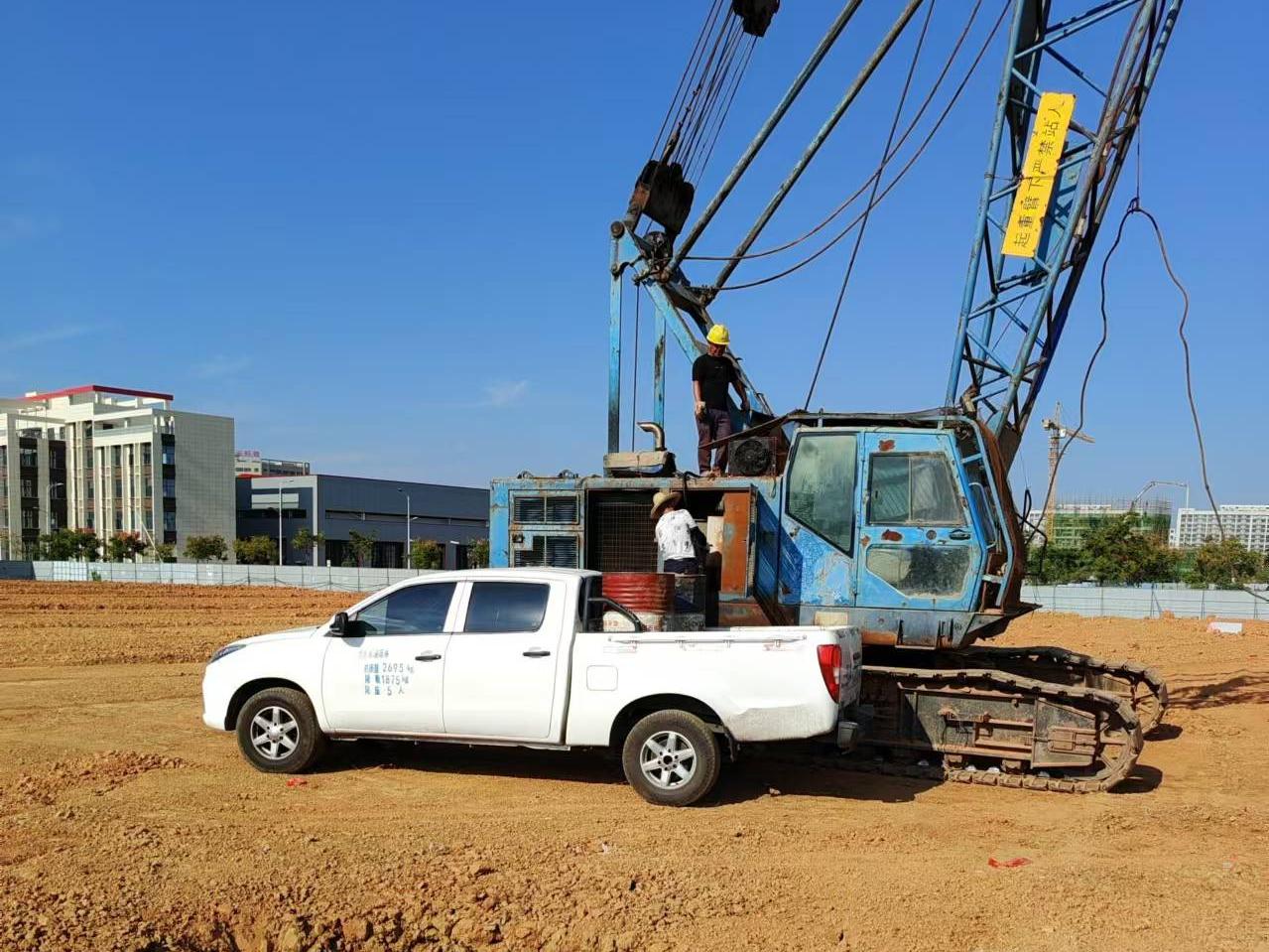 张家界强夯施工在机具设备的选择方面应该怎么操作?